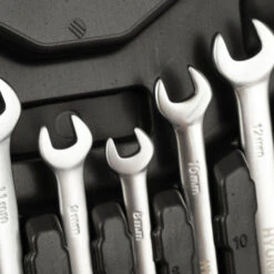 Hyundai Gereedschapset 61-delig -Werkplaats Expert 59656 6.jpg 1200x600 14175ebc88