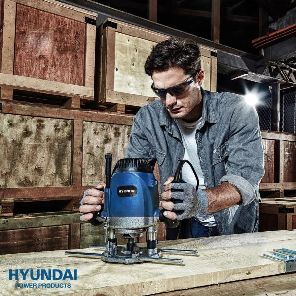 Hyundai Bovenfrees 1200 Watt 56441 8 Hyundai Bovenfrees 1200 Watt 56441 - Afbeelding 6