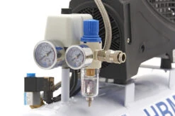 HBM 30 Liter Professionele Low Noise Compressor - Model 2 15 HBM 30 Liter Professionele Low Noise Compressor - Model 2 -Werkplaats Expert hbm 014 179.jpg 1200x600 e95dbebc88