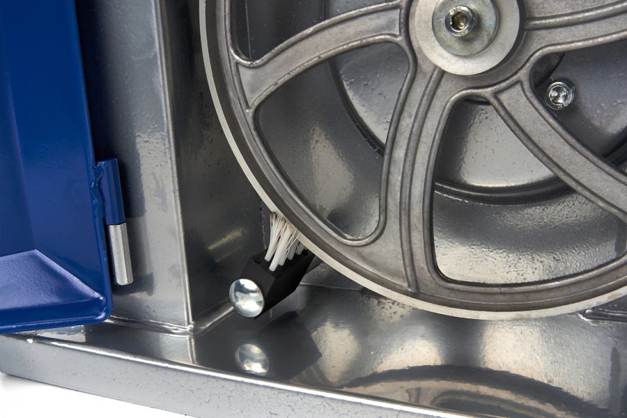 HBM 200 Mm. Houtlintzaagmachine Met Uitschuifbare En Kantelbare Zaagtafel 7 HBM 200 Mm. Houtlintzaagmachine Met Uitschuifbare En Kantelbare Zaagtafel - Afbeelding 5