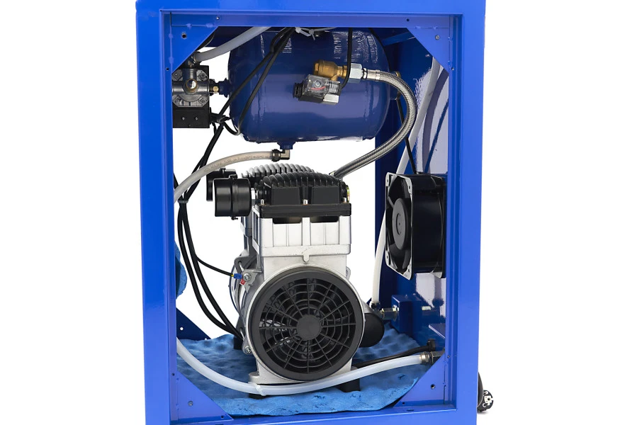 HBM 2 PK Industriële Low Noise Compressor 240 L/min 9 HBM 2 PK Industriële Low Noise Compressor 240 L/min - Afbeelding 7