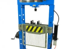 HBM 50 Ton Professionele Raamwerkpers, Werkplaatspers Met Veiligheidsrek 12 HBM 50 Ton Professionele Raamwerkpers, Werkplaatspers Met Veiligheidsrek -Werkplaats Expert hbm 067 118.jpg 1200x600 70ff6ebc88