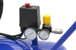 Michelin Compressor 100 Liter 3PK - 230 Volt 1129102951 -Werkplaats Expert hbm 2076 13.jpg 1200x600 35ef5ebc88