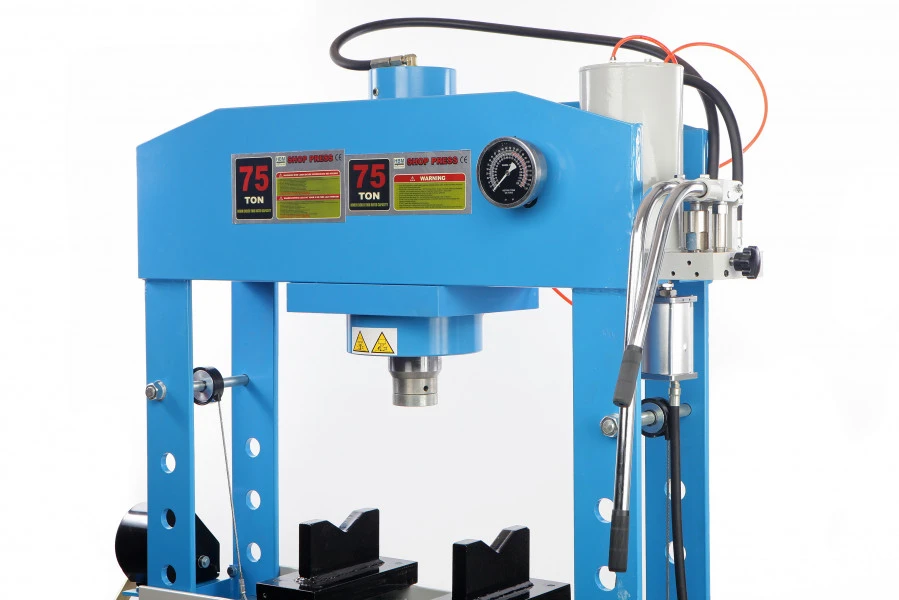 HBM 75 Ton Hydraulische En Pneumatische Raamwerkpers / Werkplaatspers 4 HBM 75 Ton Hydraulische En Pneumatische Raamwerkpers / Werkplaatspers - Afbeelding 2