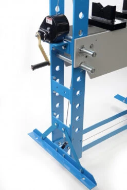 HBM 75 Ton Hydraulische En Pneumatische Raamwerkpers / Werkplaatspers 12 HBM 75 Ton Hydraulische En Pneumatische Raamwerkpers / Werkplaatspers -Werkplaats Expert hbm p 0319.jpg 1200x600 2f8a0ebc88