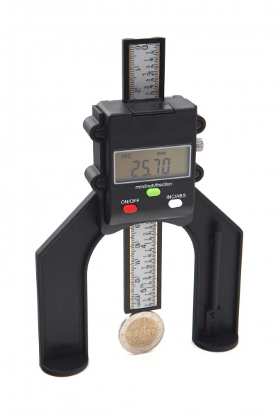 HBM Digitale Dieptemeter 3 HBM Digitale Dieptemeter